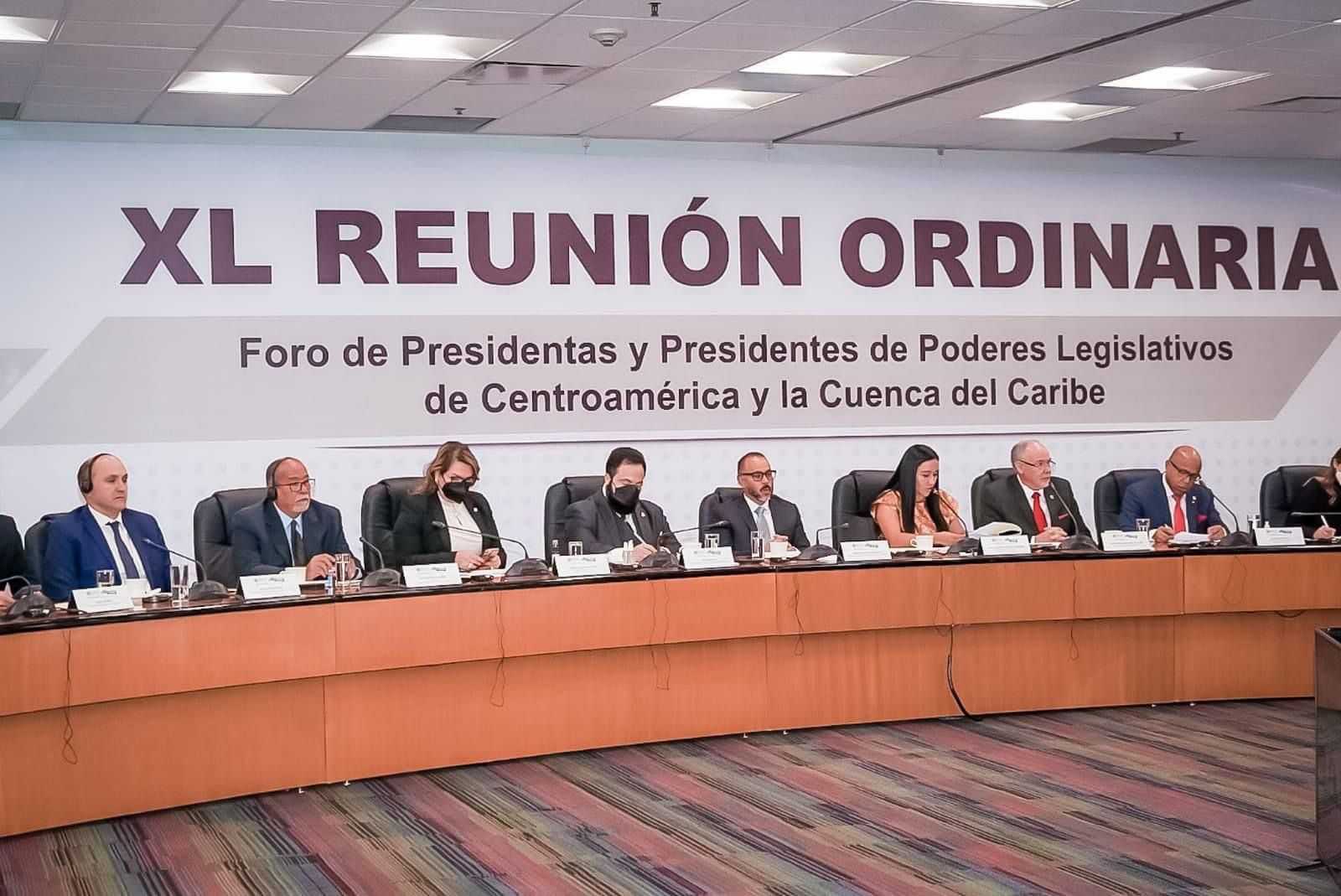 Presidente Luis Redondo pide armonizar legislación regional en temas de ataque a la criminalidad y de medioambiente